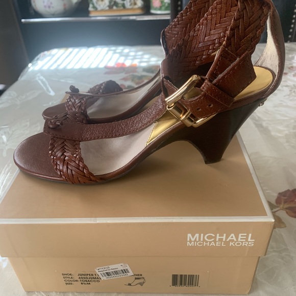Michael Kors Sandals - Picture 5 of 5